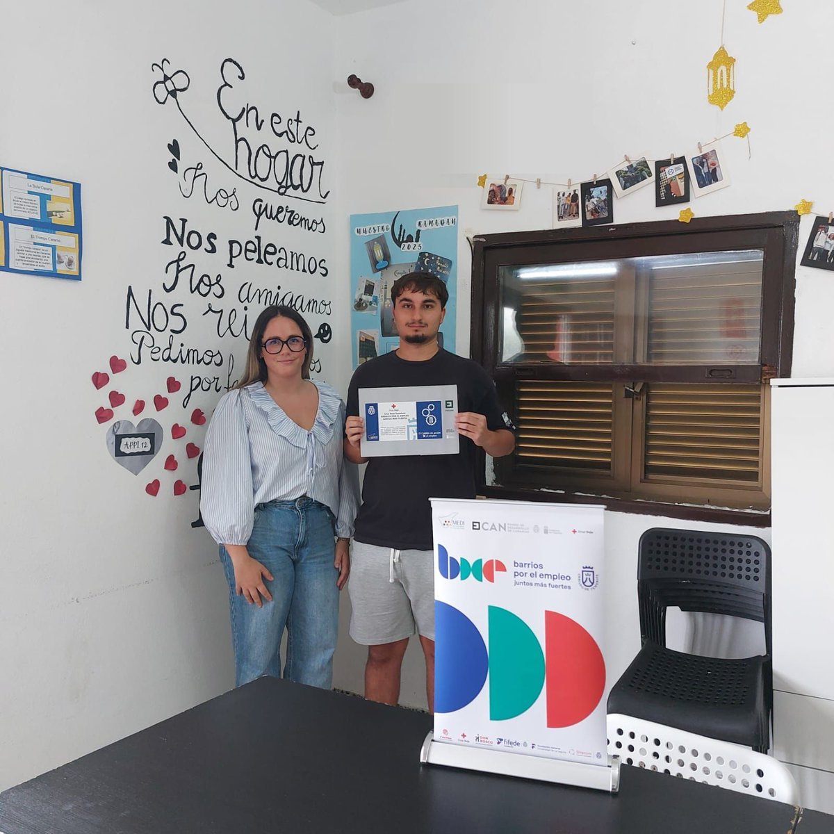 Barrios por el Empleo: Juntos más Fuertes (@barriosxempleo) on Twitter photo 📰 <a href="/CruzRojaProvTfe/">Cruz Roja Tenerife</a>, a través del Proyecto Barrios por el Empleo: Juntos más Fuertes, inicia una nueva Beca de Integración Social en la comarca Noroeste.
🤝🏽 En este caso de la mano de la empresa Asociación para la Protección de la Infancia.
🔗 bxe.es/comienza-la-be…
#Empleo 📰 <a href="/CruzRojaProvTfe/">Cruz Roja Tenerife</a>, a través del Proyecto Barrios por el Empleo: Juntos más Fuertes, inicia una nueva Beca de Integración Social en la comarca Noroeste.
🤝🏽 En este caso de la mano de la empresa Asociación para la Protección de la Infancia.
🔗 bxe.es/comienza-la-be…
#Empleo