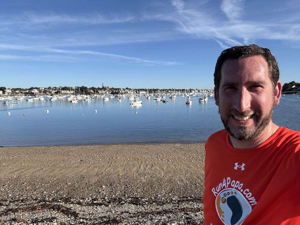 run4papa's tweet image. 🏃🏻‍♂️Whether you lace up for miles or just want to soak up the magic of this city, I cannot recommend Salem enough. This is a must visit spot to add to your bucklet list! ✈️

#RunningAgainstDementia #50halfmarathons50states #state43✅

@haarc_center