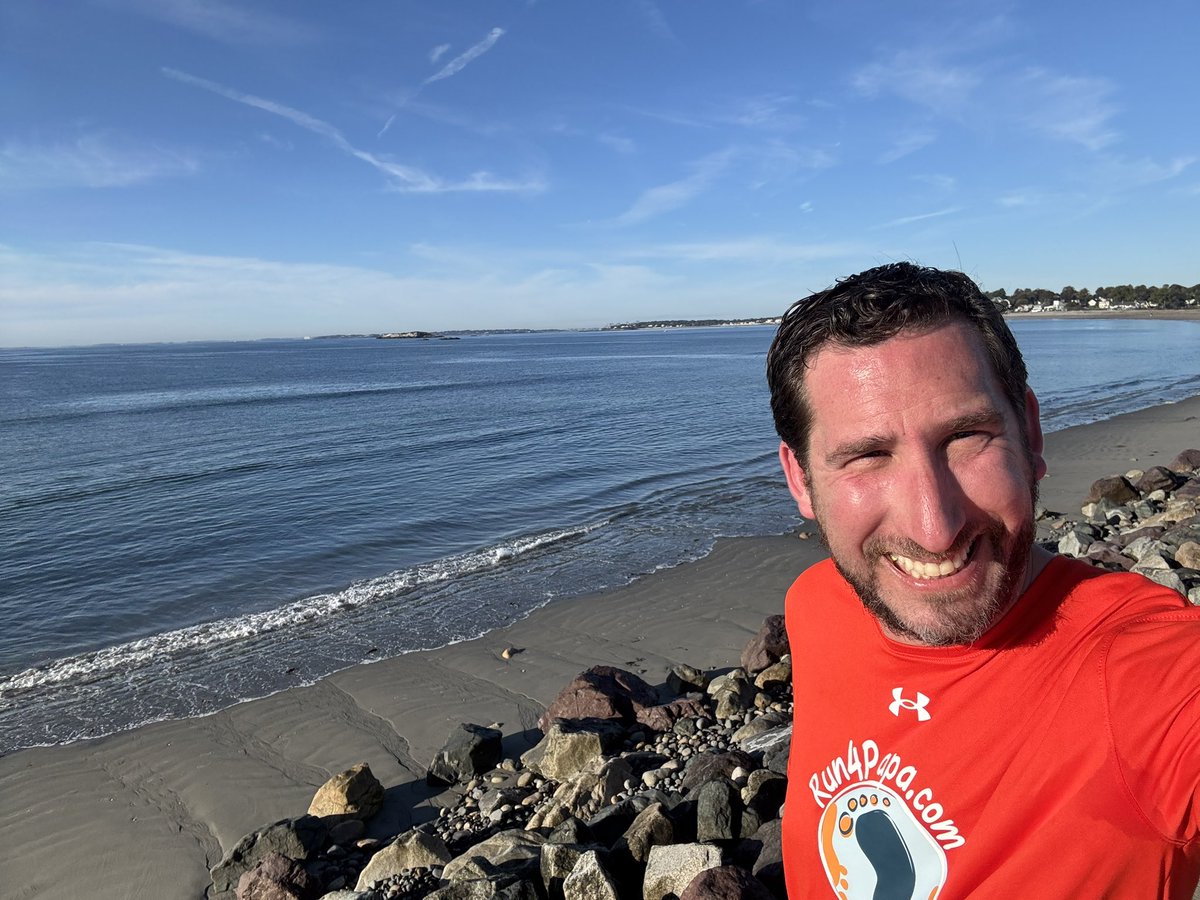 run4papa's tweet image. 🏃🏻‍♂️Whether you lace up for miles or just want to soak up the magic of this city, I cannot recommend Salem enough. This is a must visit spot to add to your bucklet list! ✈️

#RunningAgainstDementia #50halfmarathons50states #state43✅

@haarc_center