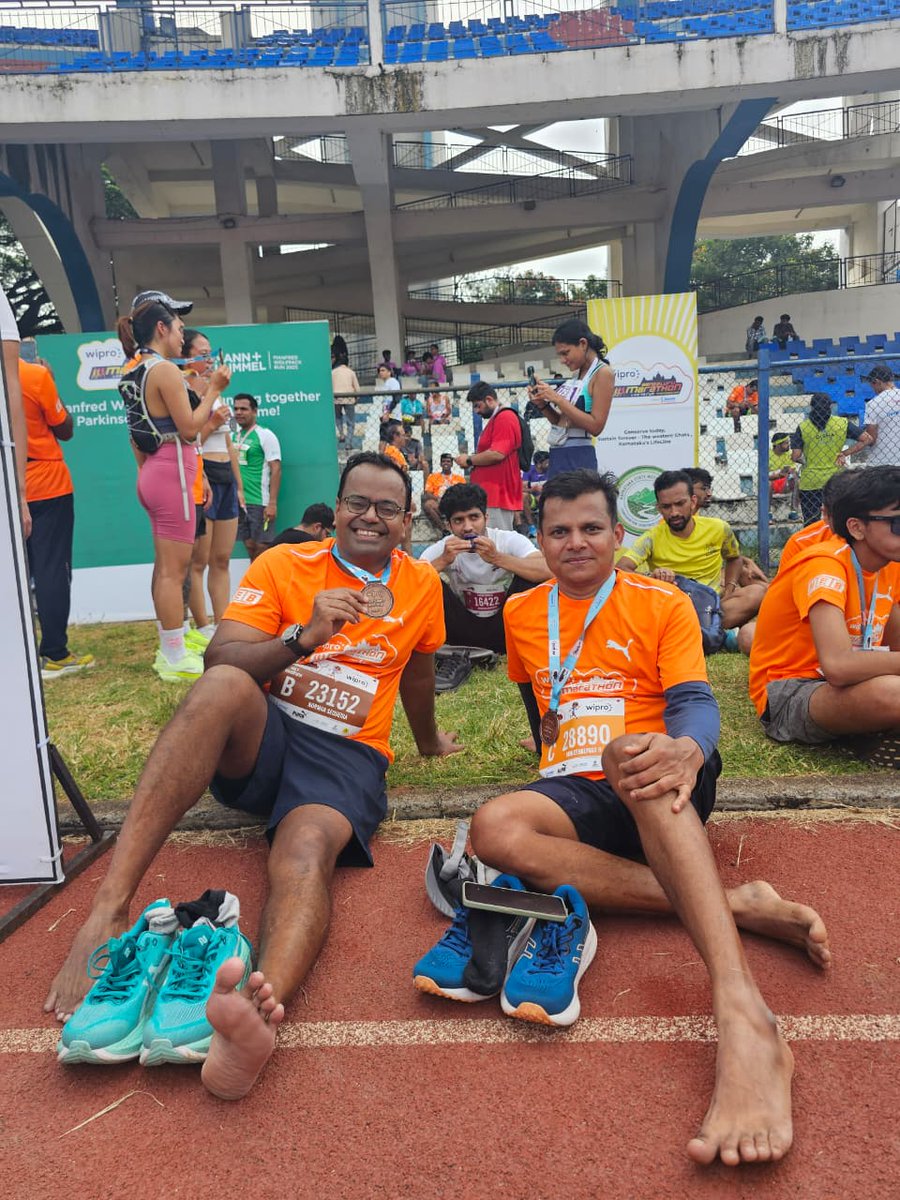 First-ever half marathon done ✅ (after 2 local practice runs)! Big thanks to #Wipro 🏃‍♂️👏 Fantastic crowd mgmt, smooth parking, clean toilets - handling 10K+ runners isn’t easy, but you nailed it! #WiproRun #HalfMarathon