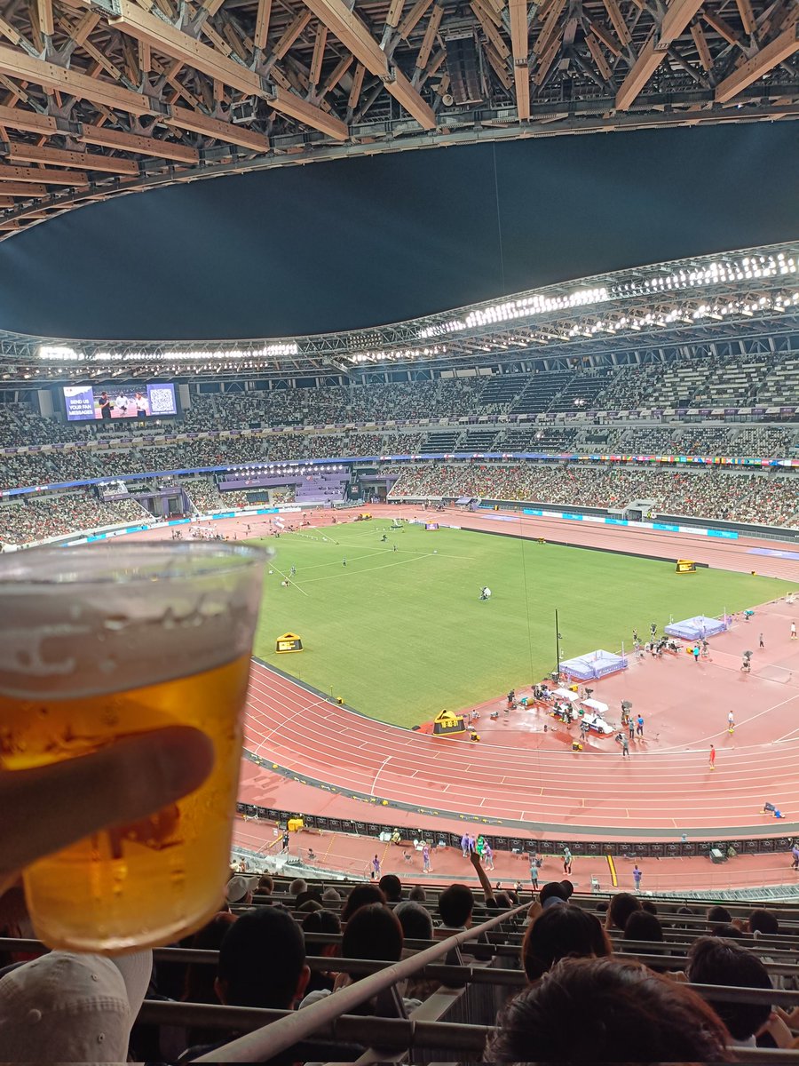 行ってきました国立競技場に🏃
昔からずっと観ていた世界陸上を生で観戦出来て感無量。陸上ファンとしてして本当に幸せ✨地球に生まれて良かったー！🌏️