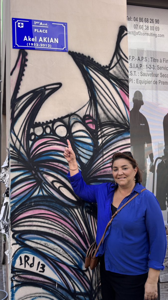 Á l’occasion des Journées européennes du patrimoine 2025, Ancrages a proposé la balade cafés nord-africains et cabarets orientaux, Marseille.
L’histoire des migrations s’écrit dans l’espèce public, Fi khatar Belsunce. 
#jep #culturedexil #mémoiresmigrantes