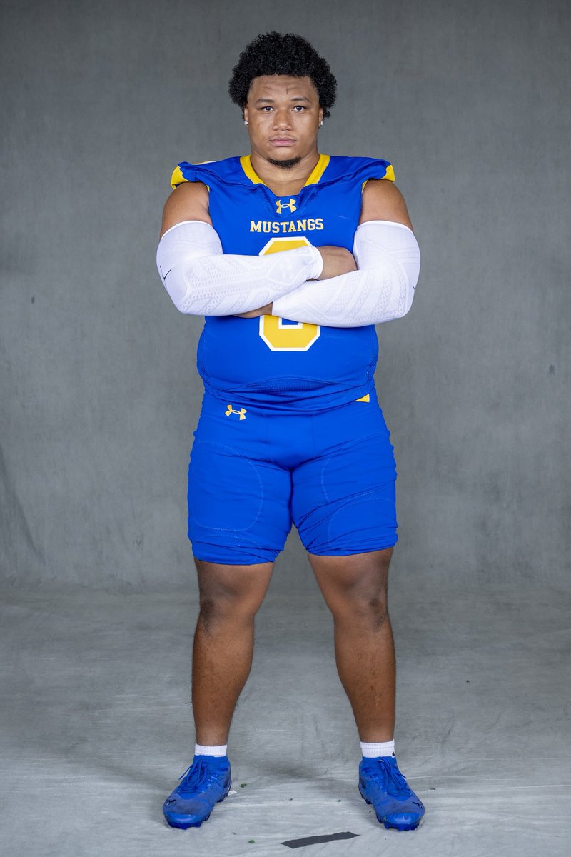 2026 (Monroe JC) JUCO DT <a href="/KhamariB_66/">Khamari Brown DT #1 IN NY</a> had 5 tackles, 1.5 TFLs, 1 QBH &amp; 1 sack against College of DuPage