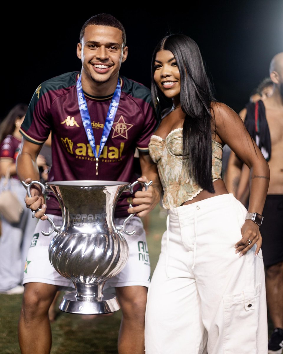 alexmoretti25's tweet photo. Campeão da Copa Rio! 🏆
Te amo, Preta. ❤️ https://t.co/kz7cBbE9WQ
