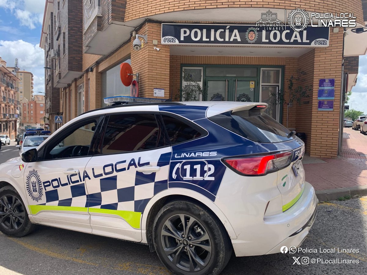 🚔 RÁPIDA INTERVENCIÓN DE LA POLICÍA LOCAL DE LINARES 🚔

En la mañana de hoy, nuestros agentes fueron comisionados por sala tras recibir aviso de un ciudadano que alertaba de la presencia de una persona en un puente de la carretera A-312, portando una cuerda y aparentemente