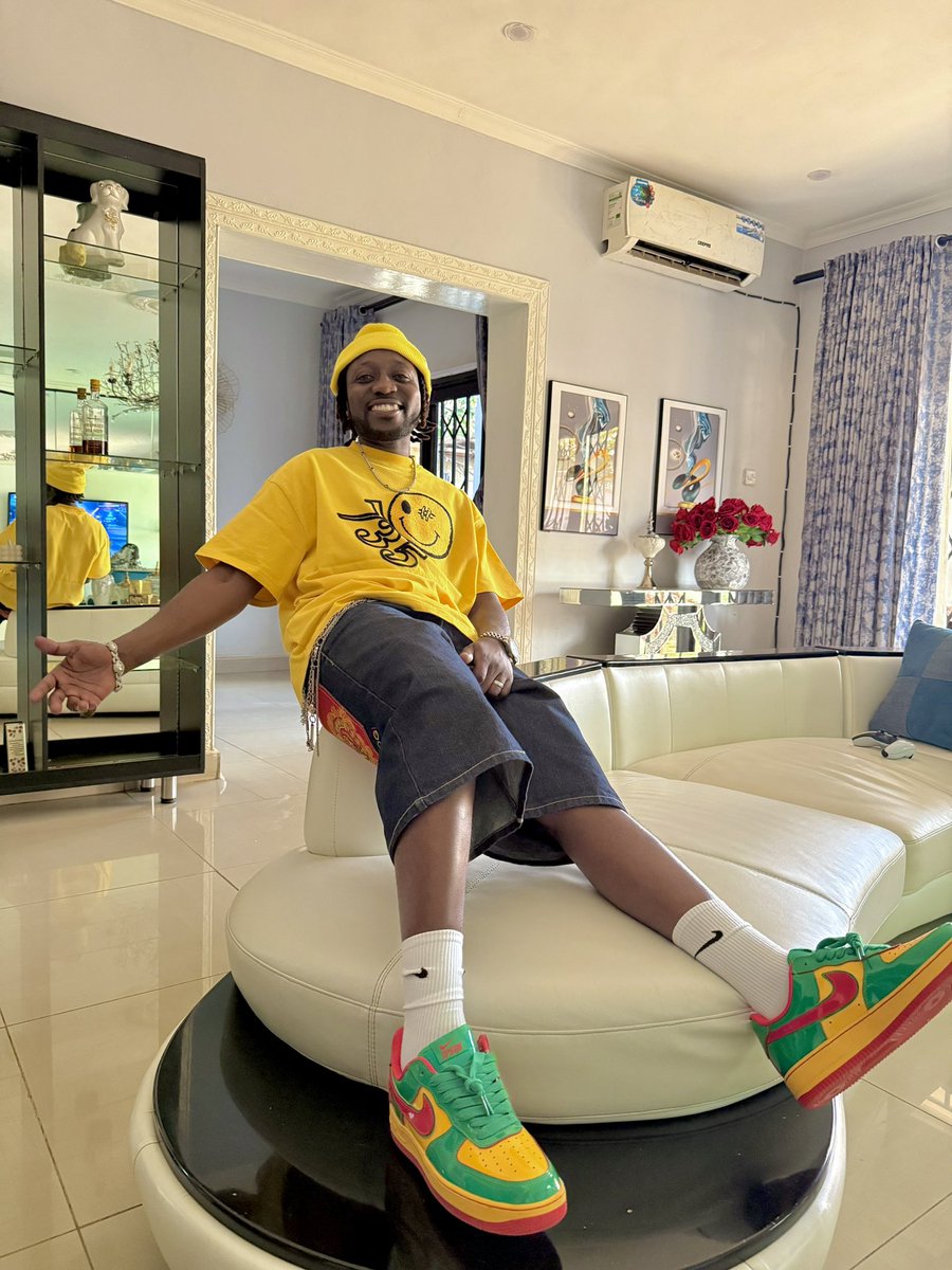 OOTD 💫

TAIMA Music Video Out NOW! youtu.be/zaQK2JfWej8?si…