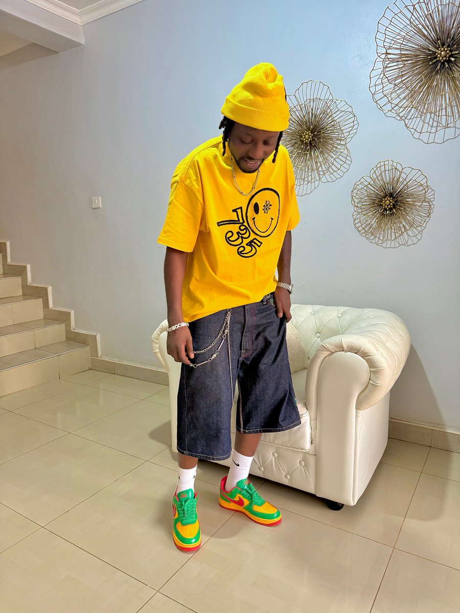 Zeze Kingston tweet media