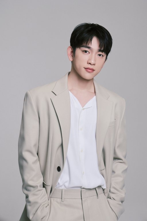 عيد ميلاد سعيد لنجم الكيدراما و عضو فرقة GOT7 الوسيم بارك جينيونق الذي يحتفل بعيد ميلاده الـ 31 🥳🎉!

 #DiveInto31WithJinyoung