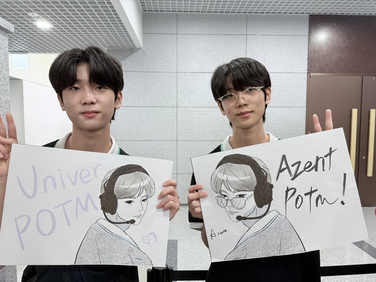 미르게이밍 유니버 에이전트🫰

소위 건현익으로 불리는 쌍둥이들 👥👥
이번스테이지 정말 수고하셨어요!!🥹
갈수록 성장하는거 보면서 굉장히 즐거웠습니다
다음스테이지 혹은 숲컵이 있다면 꼭 한국에서 다시 볼 수 있기를🙏💗

#UNIV2R #AZENT