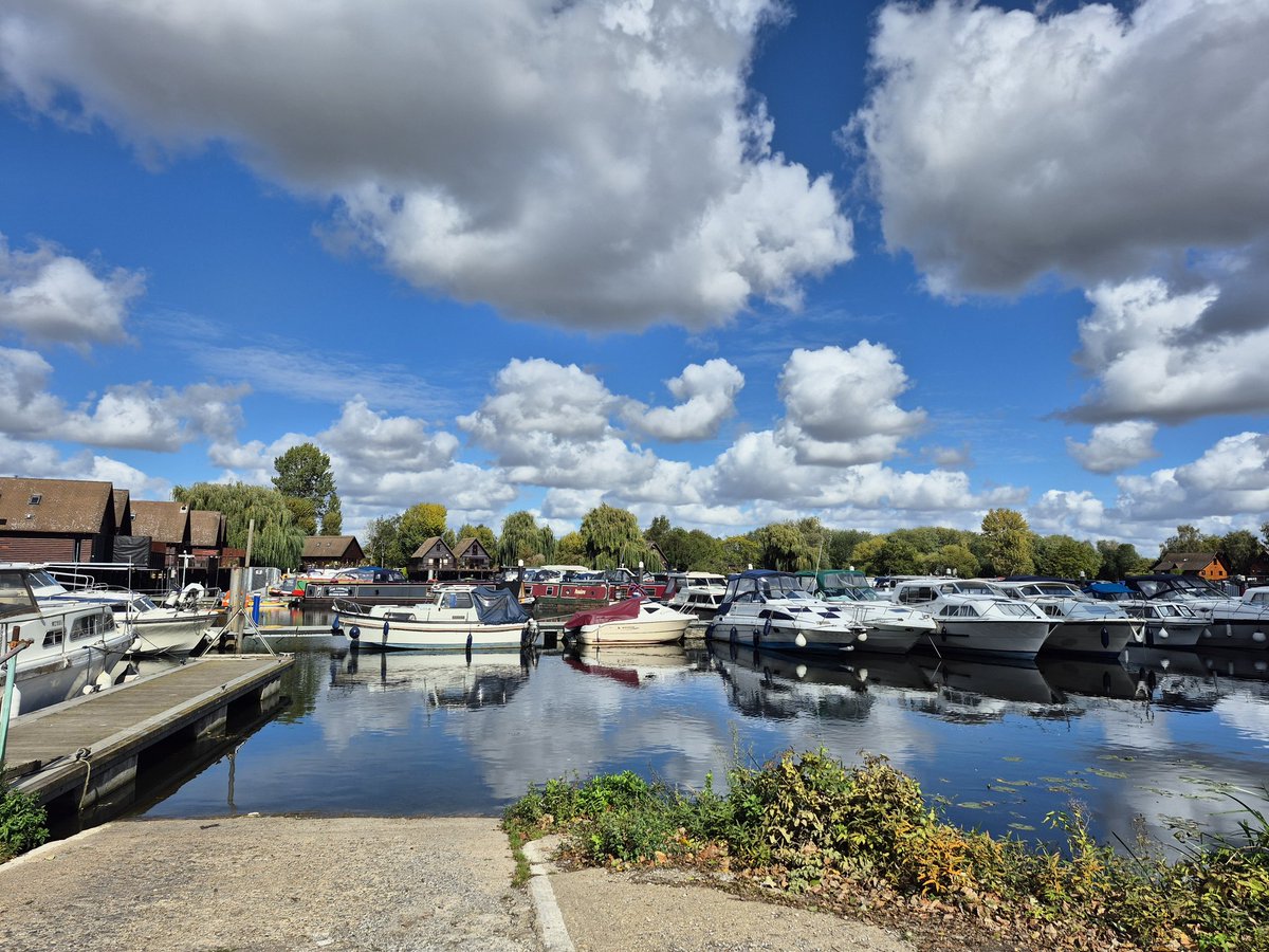 And breathe, #ousevalleyway walk, pint, chips and headspace. #Cambridgeshire at it's best! #Reset #carpediem