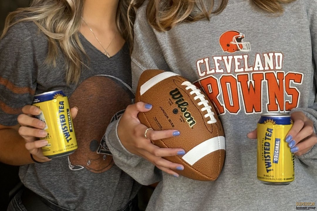 🏈🍹 Sundays are for Browns football, good company, and an ice-cold <a href="/TwistedTea/">Twisted Tea</a>!

Drink responsibly; must be 21 years or older.
