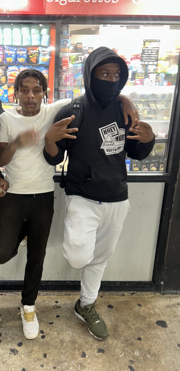 lorcharles7's tweet photo. My dawg back 🤞🏾💚🔓 #freedarest https://t.co/ukb9GvGU5F