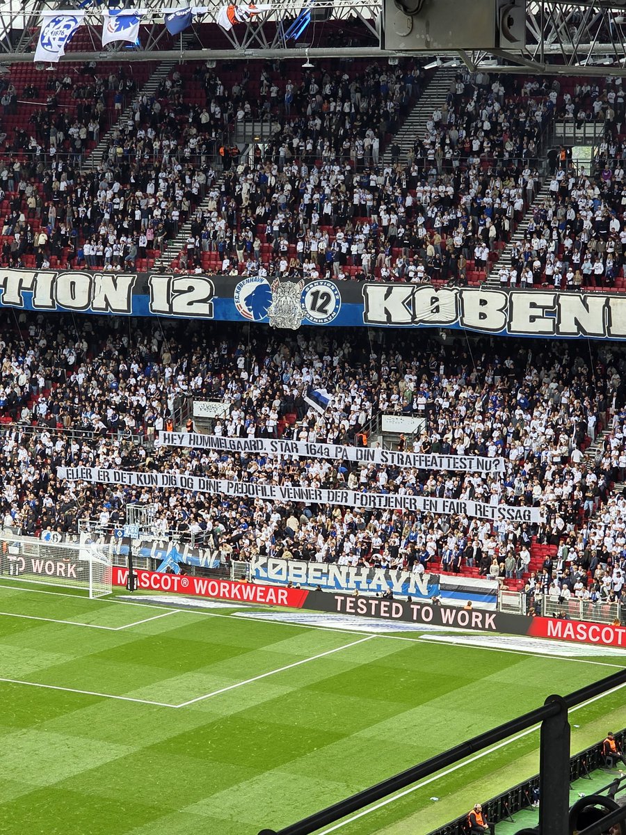 JimDupont86's tweet photo. København #fcklive https://t.co/dCznkEl5w2