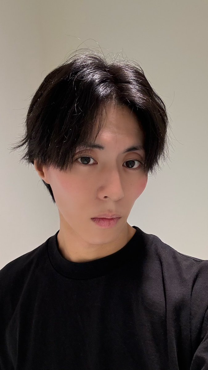 人は努力次第で変われます
ってそんな大したことはしてないけど
(流行りのやつ便乗)

←11年前   現在→