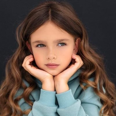 عود نفسك على تقبل بعض الحرمان في الدنيا، فطالب الكمال في دار النقائص مجنون.....