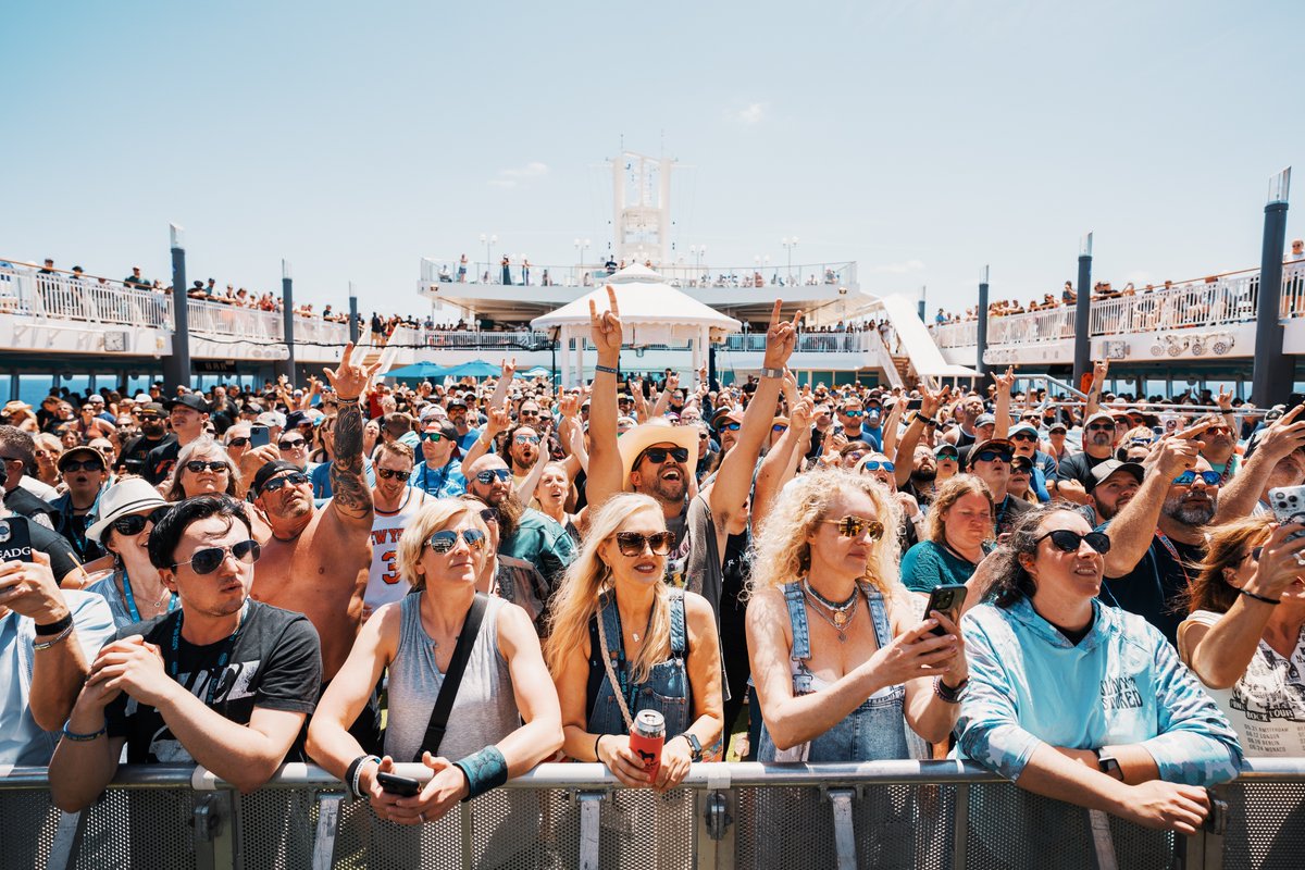 Moon River Music Festival tweet media