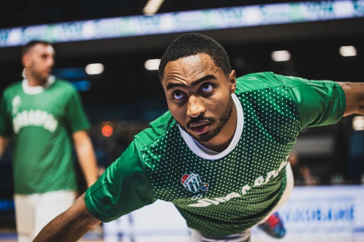 PAOK'a şu şekil koyduk.