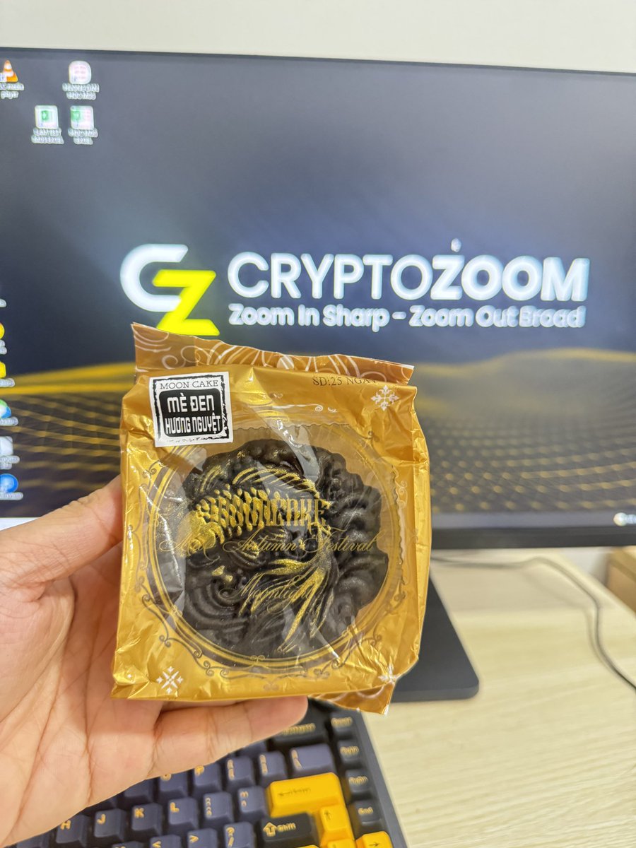 Crypto Zoom tweet media