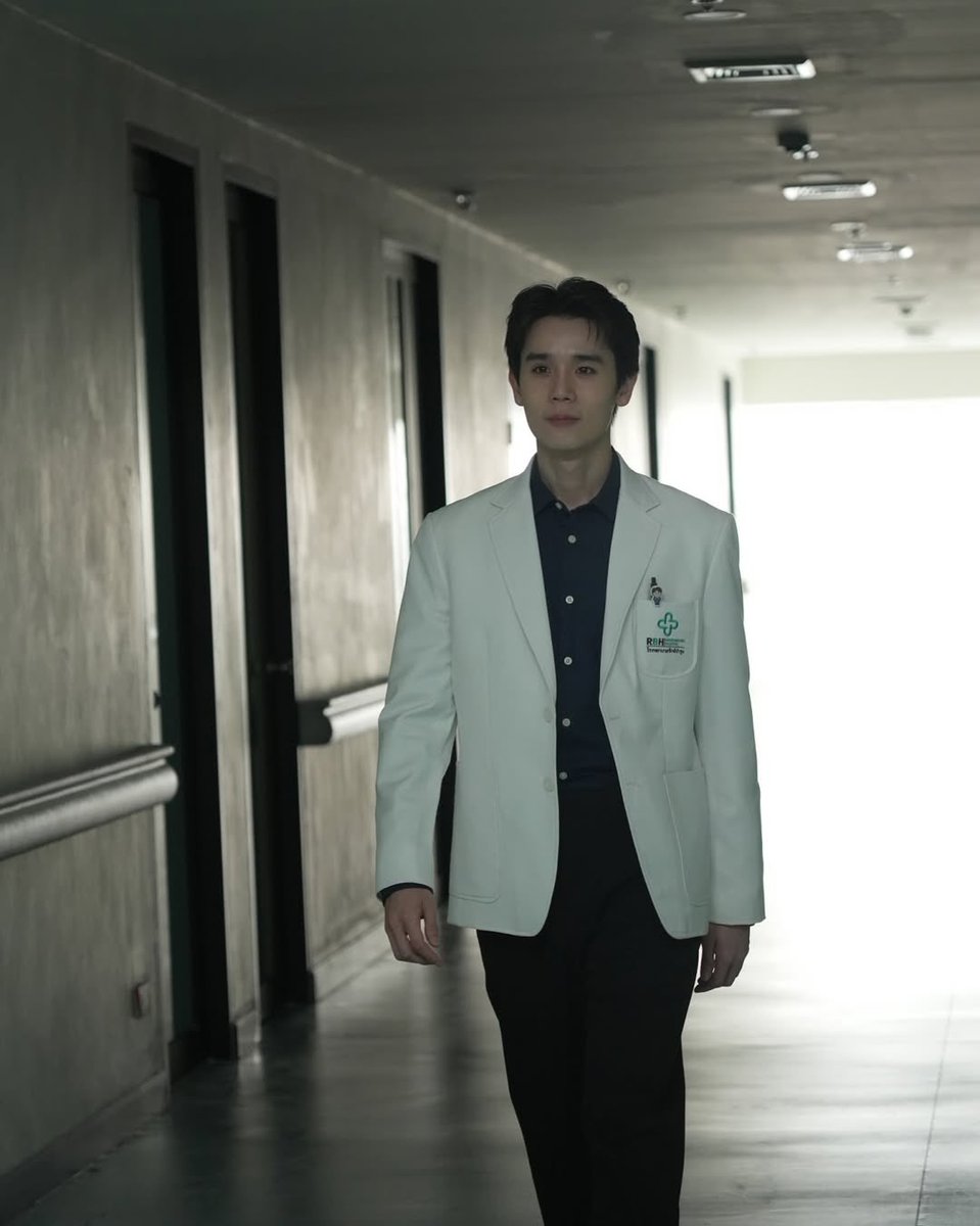 ท่าน รอง ผอ. 🥰

IG : nattaboon update ✨

<a href="/jimmyyjp_/">Thapfah Kittipokin, M.D. Deputy Hospital Director</a>  #jimmyyjp #Tiny 
#MyMagicProphecyEP9