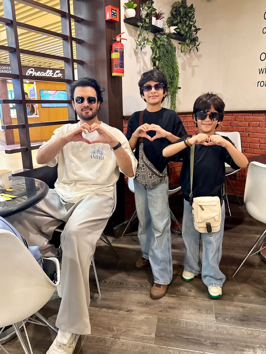 aadeez_mahnoor's tweet photo. 🫶
ATIF ASLAM OUR BIGGEST ASSET
#atifaslam https://t.co/co8EShQqqW