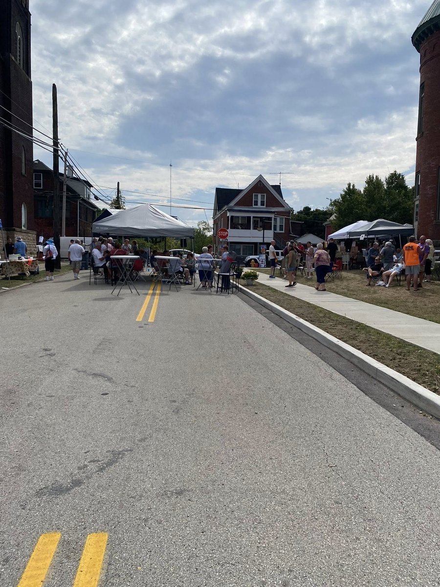 RepMarkosek's tweet image. I had a great time at the annual Pitcairn Schoolhouse Block party on Saturday afternoon, hosted by the Pitcairn Historical Society!