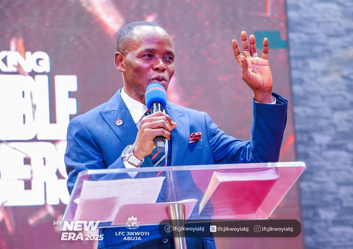lfcjikwoyiabj's tweet image. Pastor Adeolu Adewunmi and other ministers at our Breaking Barriers Service.

#MyNewEra2025 
#lfcjikwoyiabj 
#SundayServiceHighlights 
#BreakingInvisibleBarriers 
#september2025