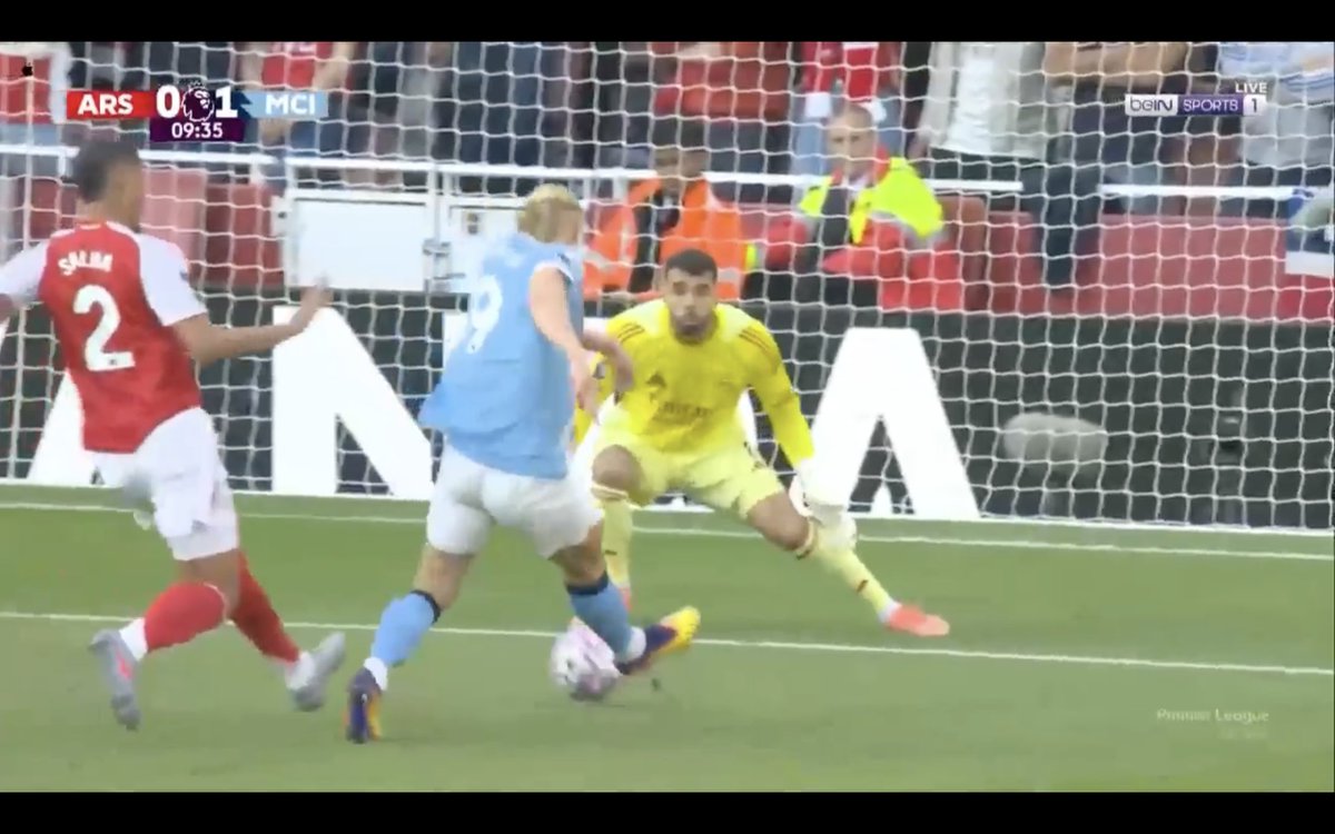 Baru juga mulai udah gol aja haha

Arsenal 0-1 Manchester City
#PremierLeague