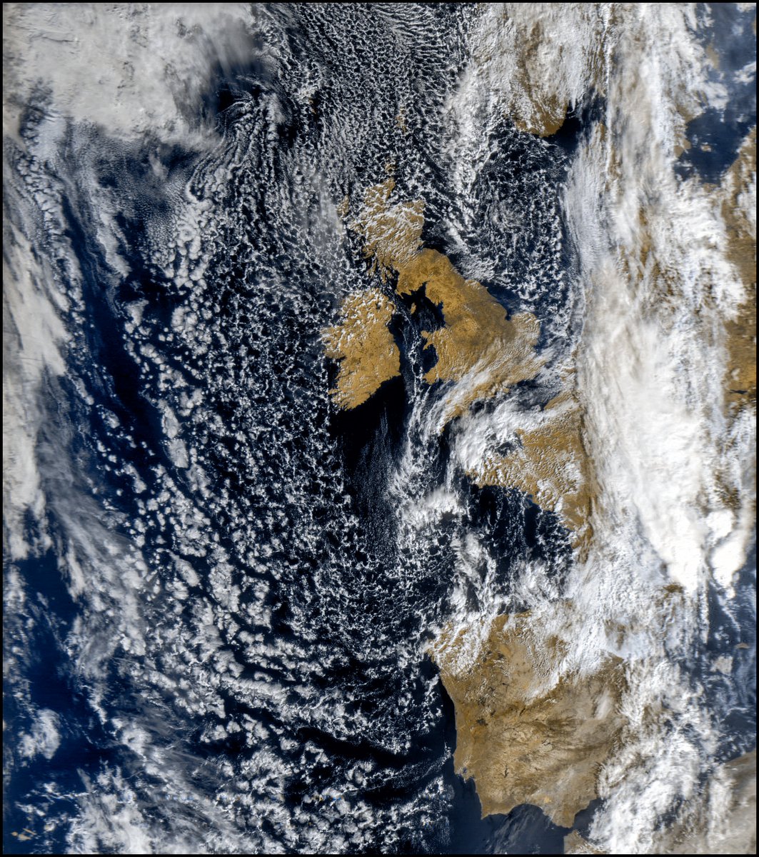 r_mcoy's tweet image. #MeteorM23 xxº W #MeteorM24 xxº W @Nooelec #qfh @SDRPlay #rsp1a @aang254 #satdump @AEMET_Cantabria Volvemos por aquí, los Meteor han cambiado los modos de emisión IR. Día muy variable por #Cantabria y un recorte, aunque fuera de foco de las Islas Canarias. Buenas noches!