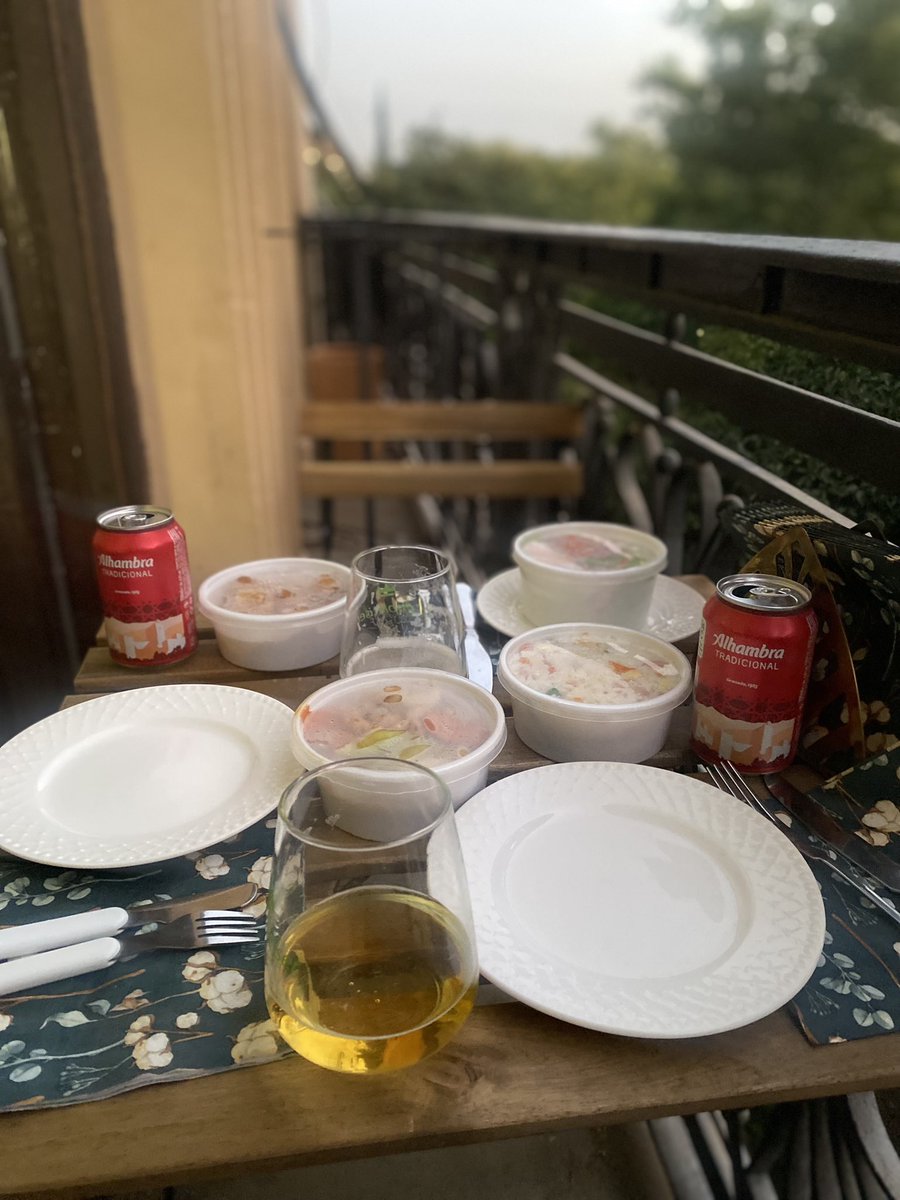 ANTICUADO tweet media