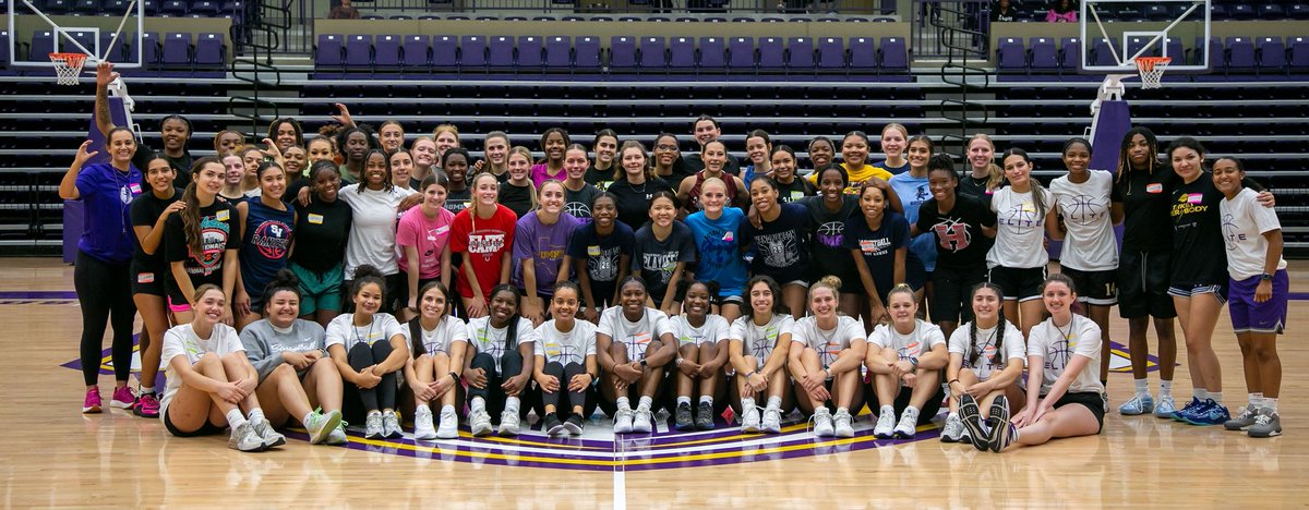 UMHB Women's Basketball🏀 tweet media