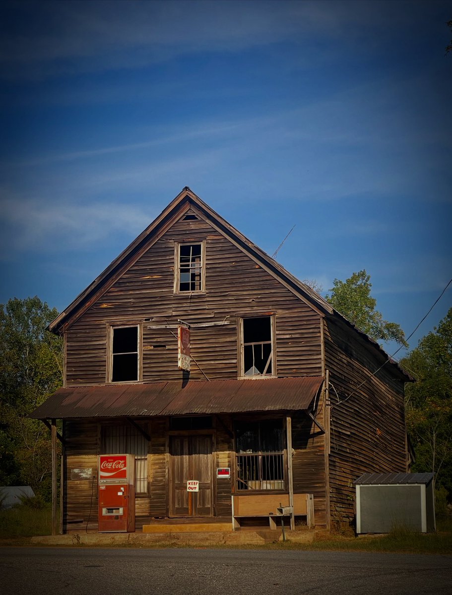 I take pictures of things I wish you were with me to see.