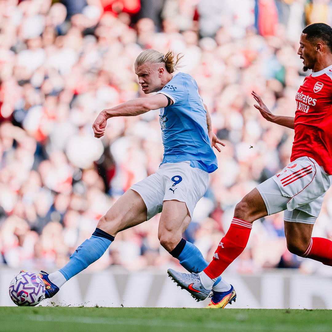 Alf-inge Haaland マンチェスター·シティ HAALAND 9 ブラックシャツ