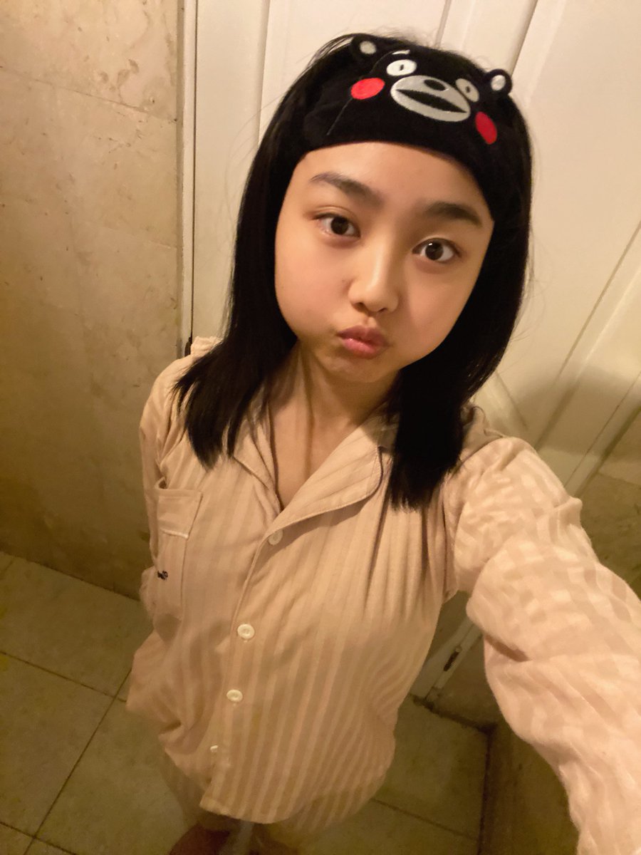 #oyasuji. See u besok di vc ya!!
Ingat gk besok tema nya apa…??? 😻