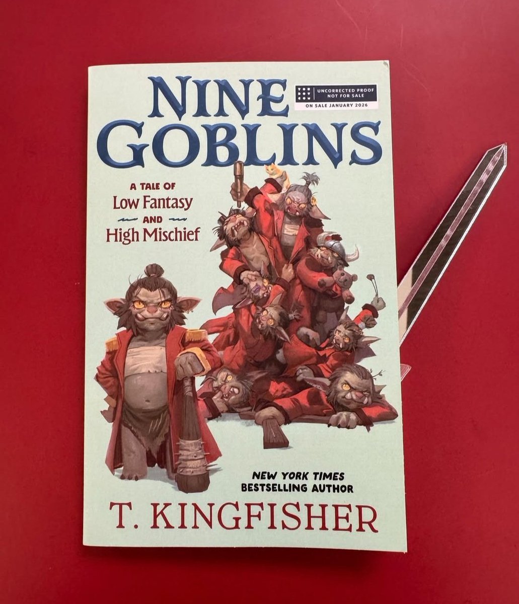 Kitaptan bağımsız, bu tür kapaklar çok hoşuma gidiyor. Hikaye, kapaktan başlar.