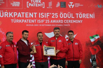 Five individuals in red jackets holding a certificate and trophy on a stage with a red backdrop displaying "TÜRKPATENT ISIF\'25 ÖDÜL TÖRENİ" and logos of TürkPatent, WIPO, and TÜBİTAK. Mehmet Fatih Kacır in a suit stands among children and adults near a screen showing an aircraft animation with "MÜHENDİS ÇOCUK" text. A group in red jackets poses in front of a "HAVELSAN" sign. Two men in red jackets stand by a blue and red aircraft with "TÜRKSAT" text and a Turkish flag.