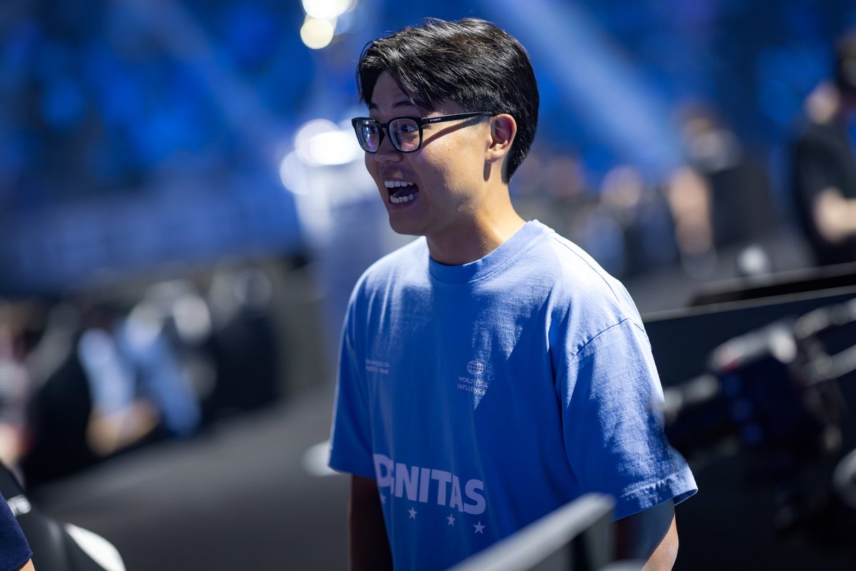 Dignitas tweet media