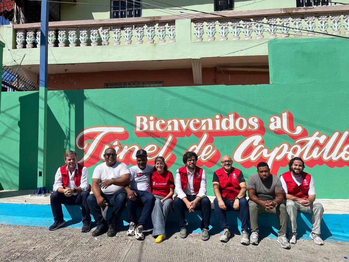 Antón Leis tweet media