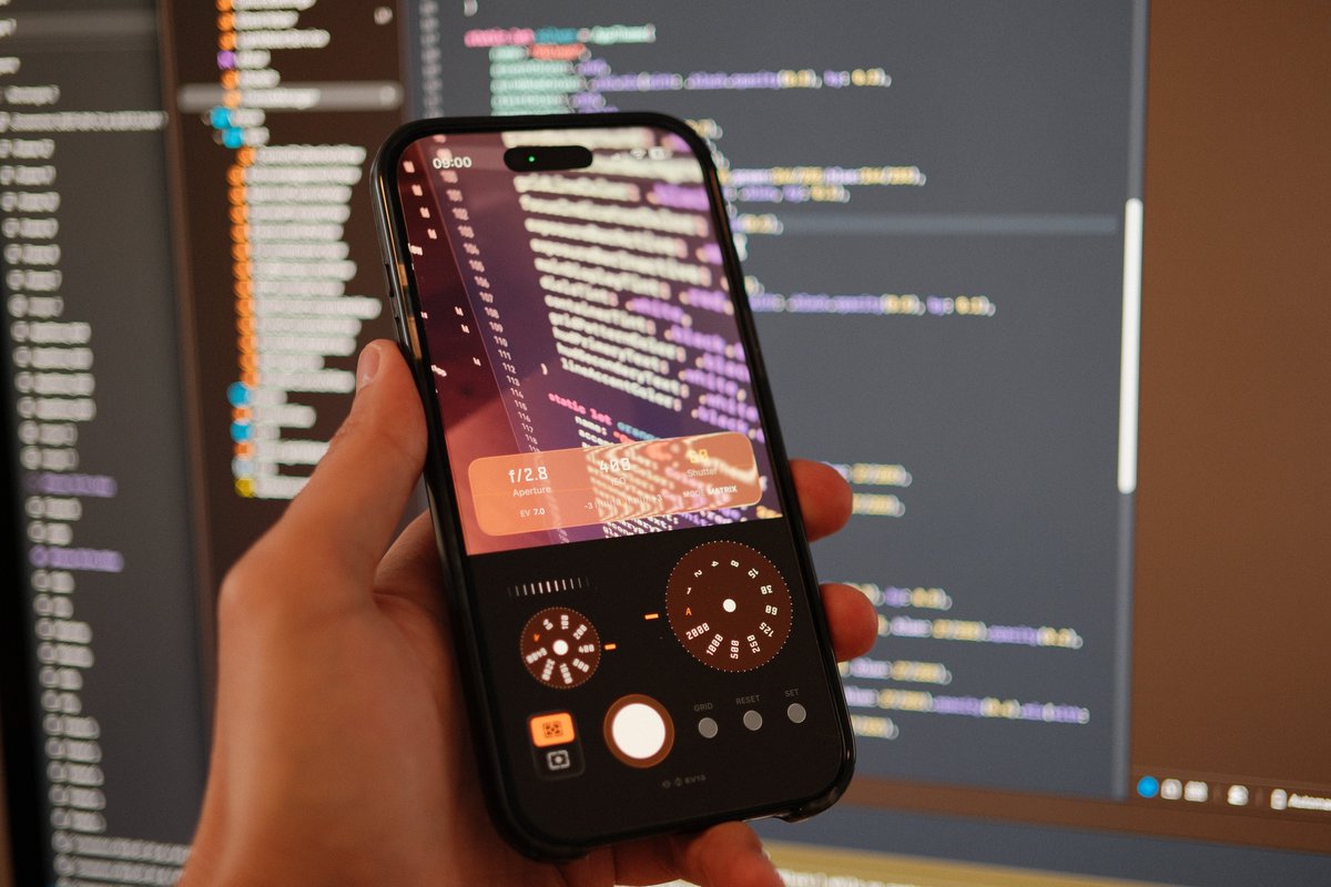 radiofun8's tweet image. Working on some themes for new iPhones with more updates. #SwiftUI