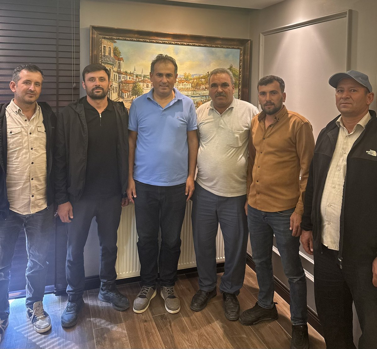 Mersin Mut Işıklar Köyünden Muhtarımız ve Yüksek Gerilim Enerji Nakil Hattı yapımı Tel Ekip Şefi Mehmet Özer ve arkadaşları ziyaretime geldiler. Yüksek Gerilim Enerji Nakil Hattı yapım işi “ağır ve tehlikeli” iş sınıfında bir iş. O nedenle önce “İş Güvenliği”…