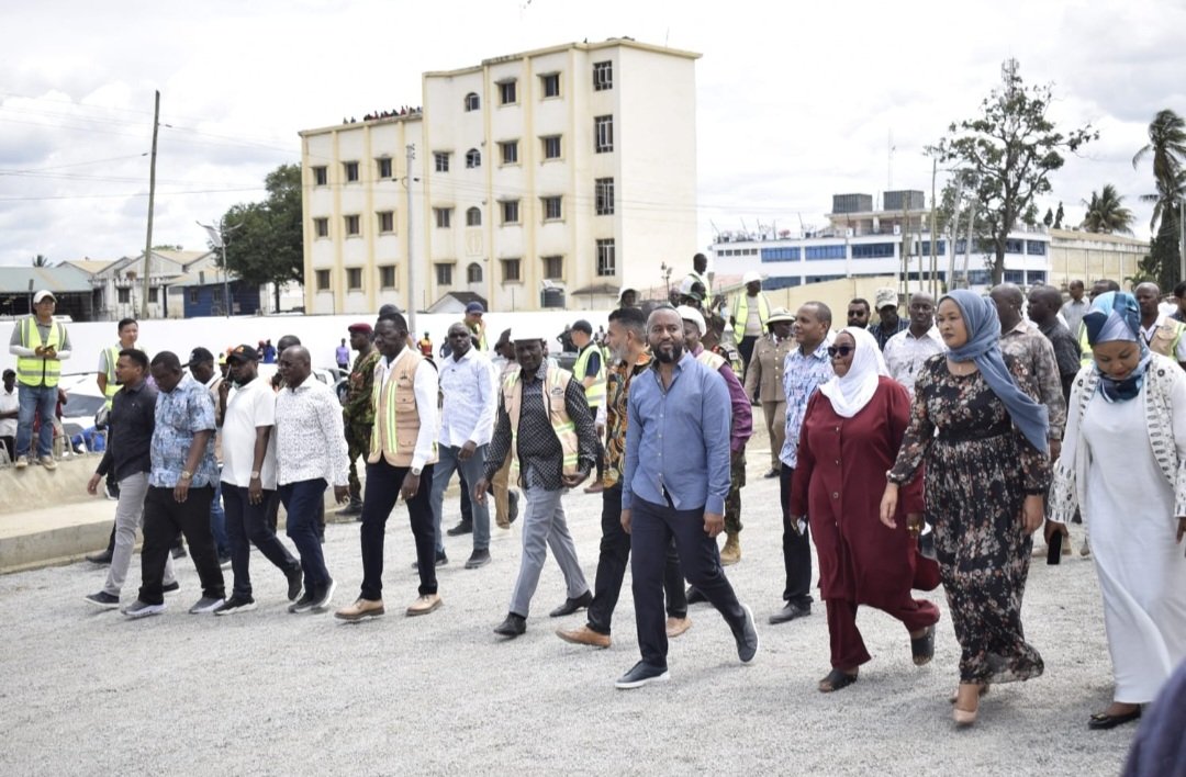 Earlier this week, I was honoured to join the President H.E. Dr. <a href="/WilliamsRuto/">William Samoei Ruto, PhD</a> during the inspection of the Jomvu Bridge and the subsequent launch of the Mombasa Commutter Rail Service. This event marked a significant milestone in our nation's continuous effort to enhance its