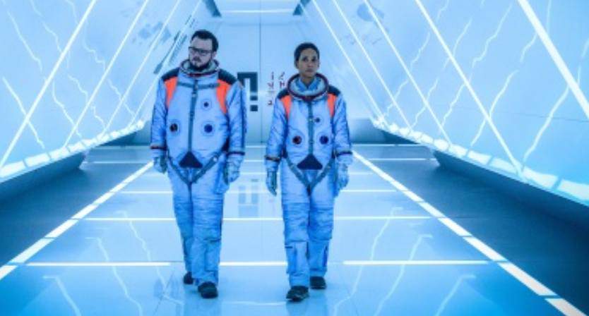 Mediasinfos's tweet image. Le vendredi 10 octobre prochain à 21h10, @TFX rediffusera le film #Moonfall avec #HalleBerry et #PatrickWilson. Notre article est ici: mediasinfosblog.wordpress.com/2025/09/21/le-…