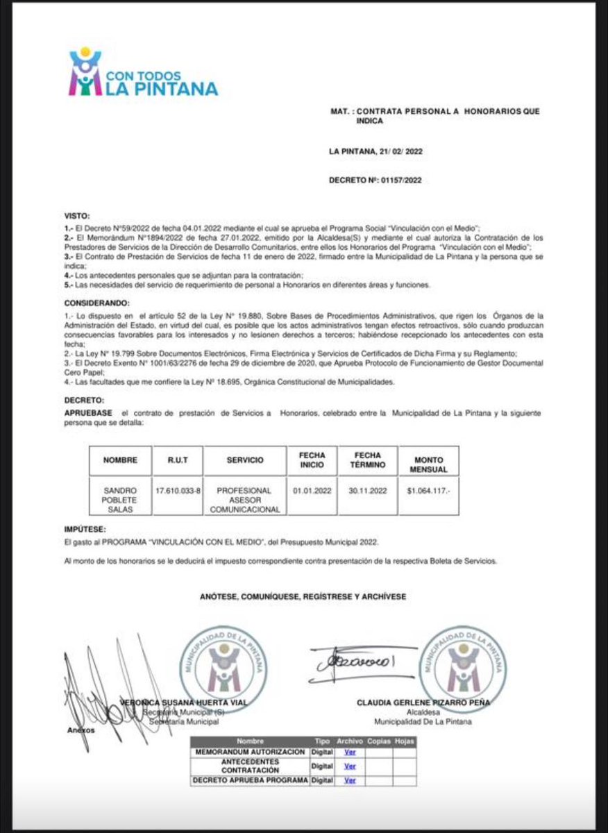 Francisca Aldunate (@aldunatefran) on Twitter photo Acá el señor Sandro Poblete Salas, asesor comunicacional de la <a href="/MuniLaPintana/">Municipalidad de La Pintana</a>, llamando a llevar papas con láminas de afeitar a una reunión del <a href="/PRChile/">Partido Republicano</a>.
Pero los violentos somos nosotros...🤷🏻♀️
#IzquierdaNefasta
#IzquierdaMiserable
#IzquierdaNuncaMas Acá el señor Sandro Poblete Salas, asesor comunicacional de la <a href="/MuniLaPintana/">Municipalidad de La Pintana</a>, llamando a llevar papas con láminas de afeitar a una reunión del <a href="/PRChile/">Partido Republicano</a>.
Pero los violentos somos nosotros...🤷🏻♀️
#IzquierdaNefasta
#IzquierdaMiserable
#IzquierdaNuncaMas