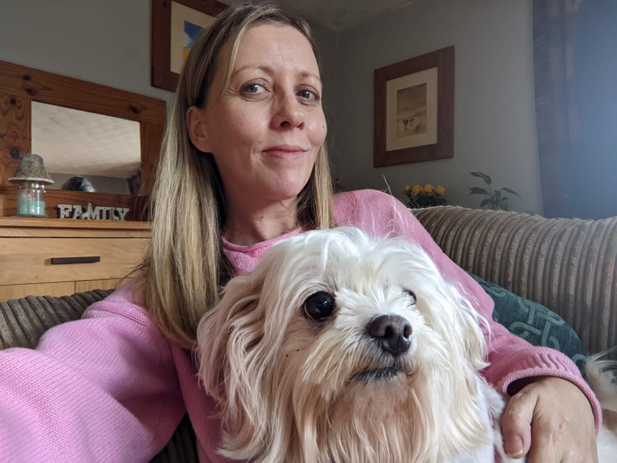 This cat is weird as fuck.