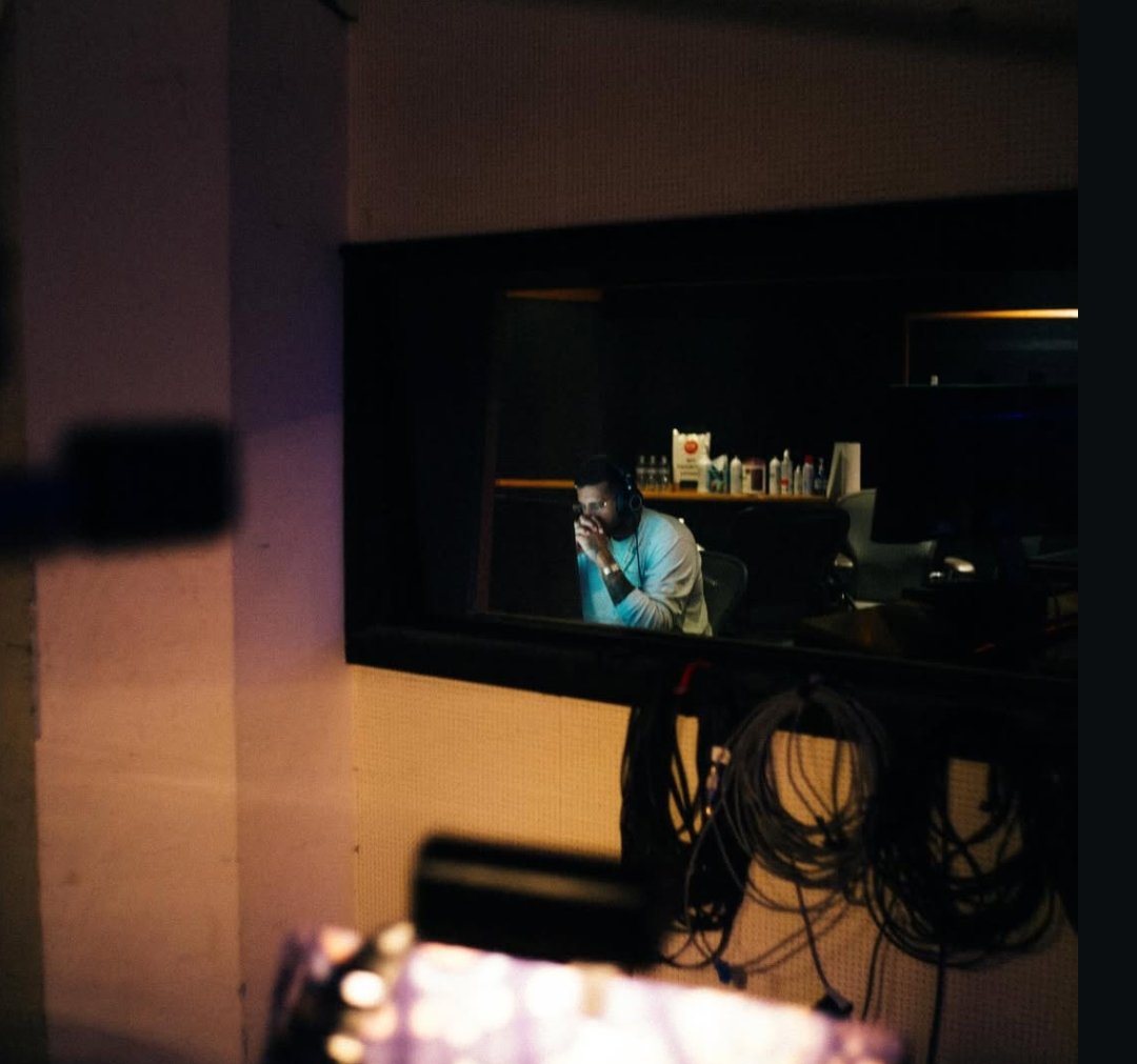 COOKING, MEIOMI COMING SOON 🍷💘