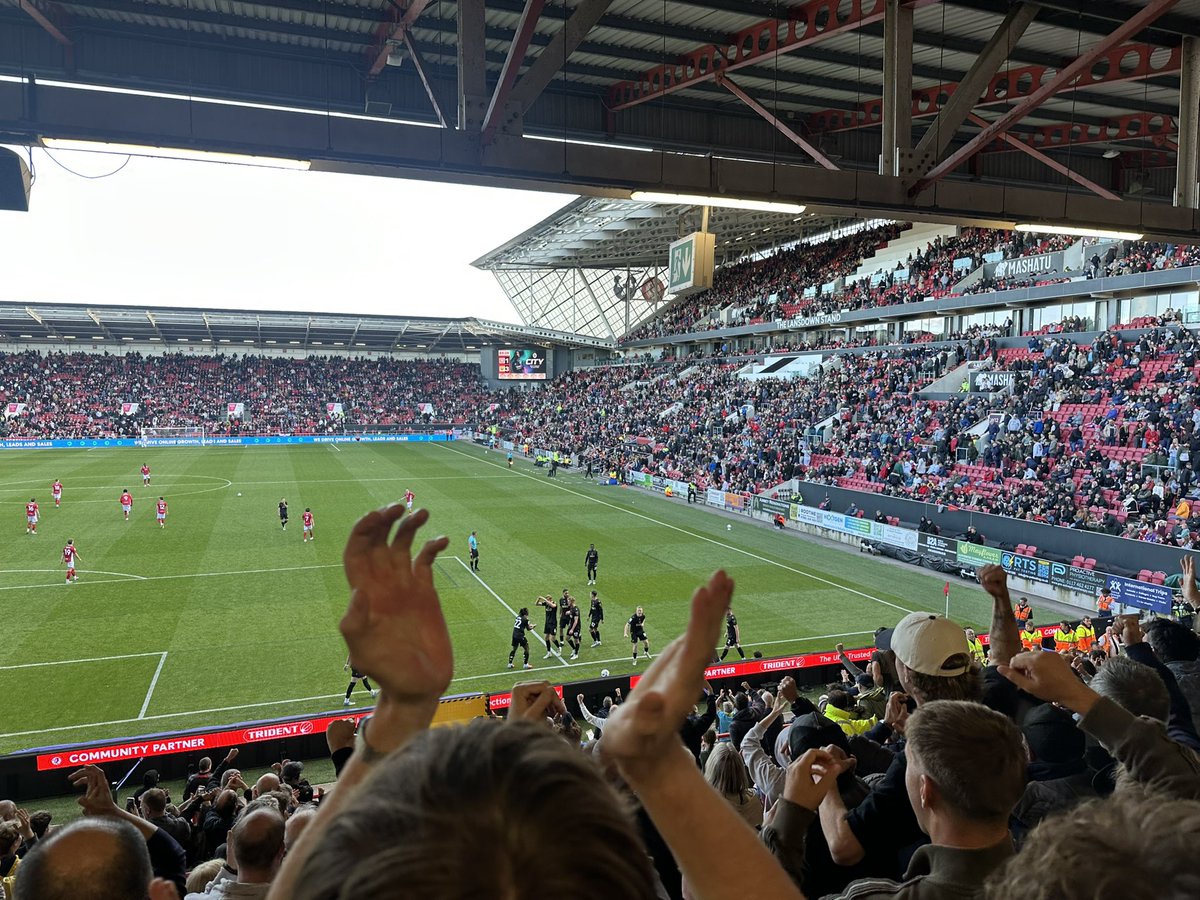First visit to Ashton Gate today. 

Won’t forget that for a while #OUFC