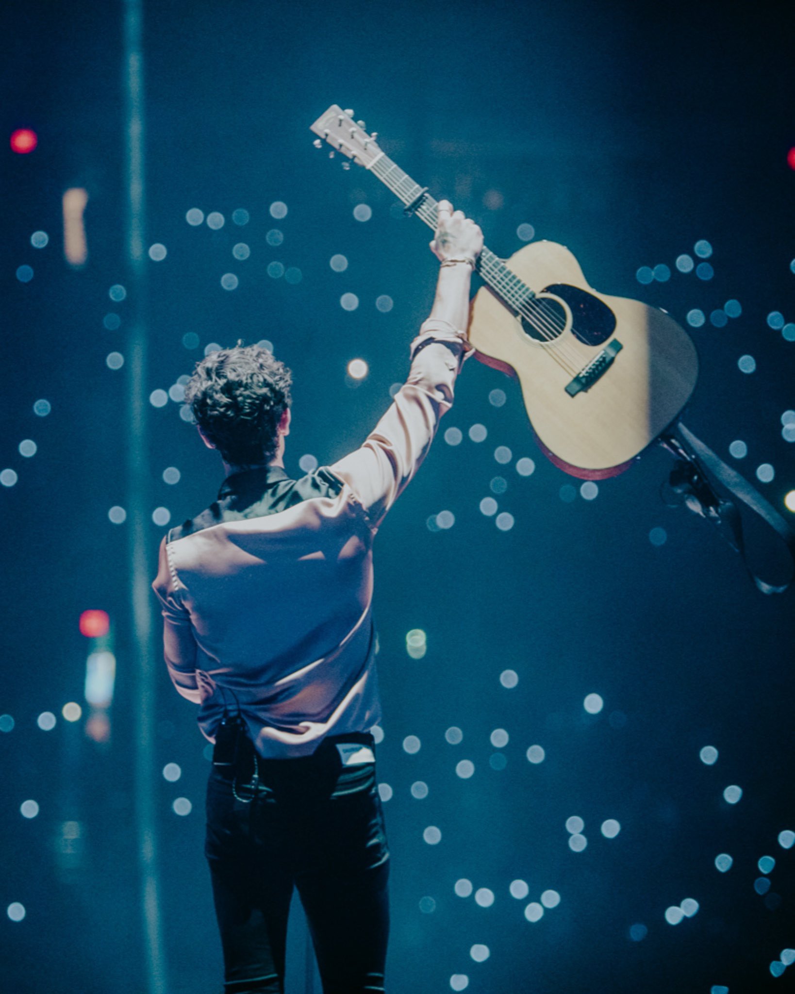 セール中…ショーン・メンデス直筆サイン入り超 大型写真…Shawn Mendes Amazon.co.jp: Shawn [12 inch Analog]: ミュージック