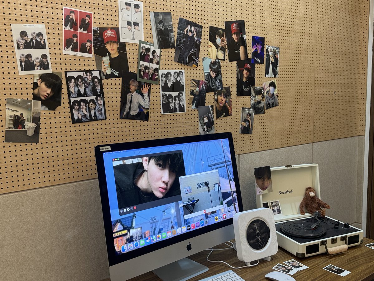xsuren_119's tweet photo. #수런이_남긴_PULSE
#POINT_Xmoyun

2일 동안 너무 행복했다💙 https://t.co/qIsuvjiDtd