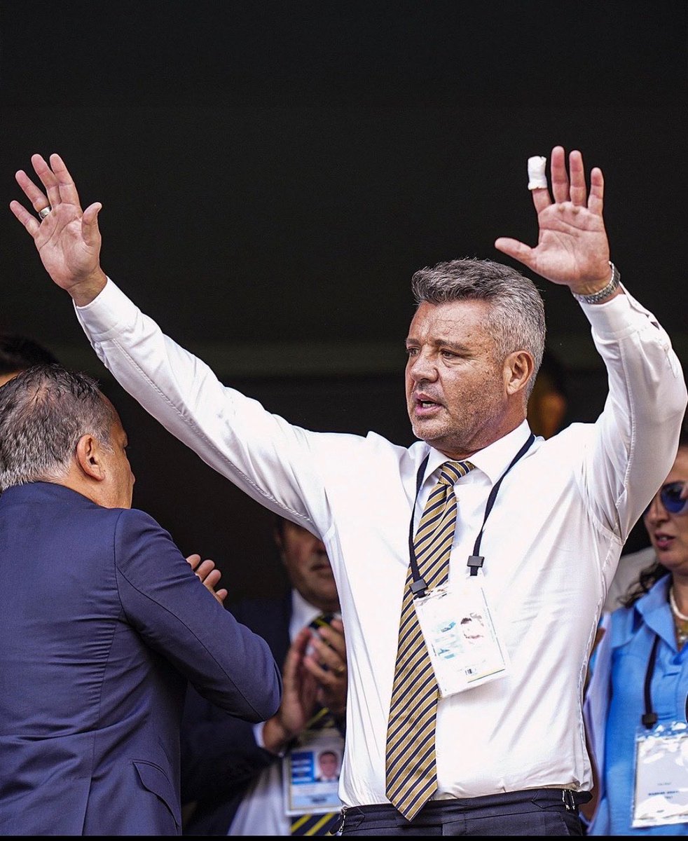 Allahına kitabına öleyim sen bunun karşısına çıktın o koltuktan ettin ya sen yürü biz de arkandan yürüyelim… #SadettinSaran #sadettinsaran