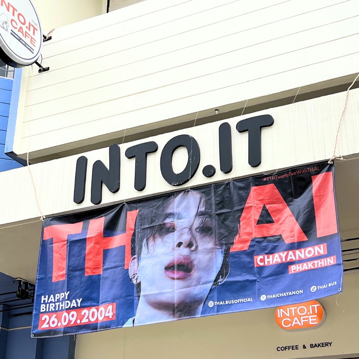 Into.itcafe tweet media