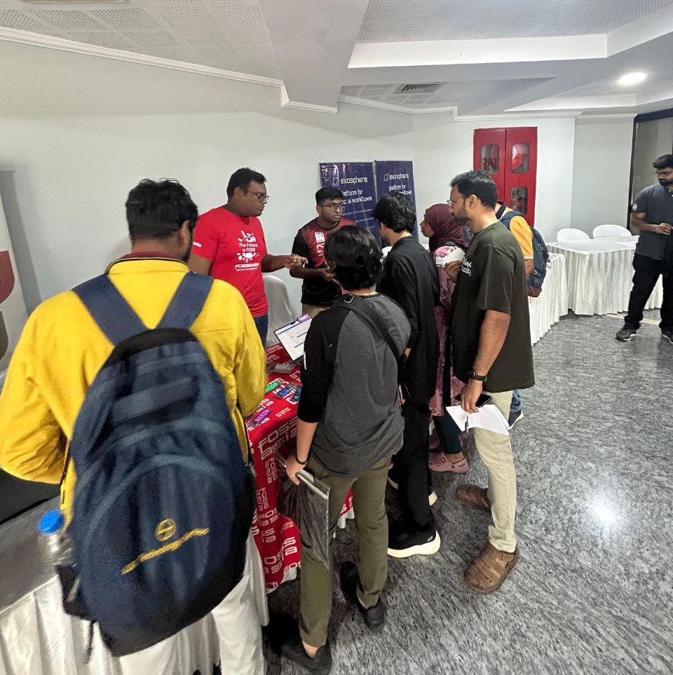 fossasia's tweet image. FOSSASIA Team at #IndiaFOSS! A vibrant gathering of open tech enthusiasts, developers, and communities from across India. Inspiring talks, great energy, and meaningful connections all around. @AuswinSrivatsav
#FOSSASIASummit2026 #IndiaFOSS #OpenSource